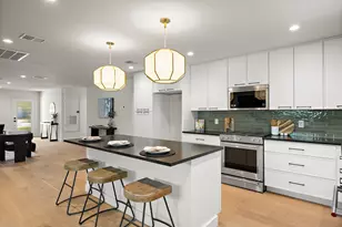 8102 Burrell Dr, Austin, TX 78757 - Photo 11