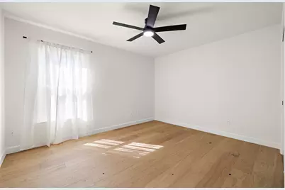 8102 Burrell Drive, Austin, TX 78757 - Photo 23