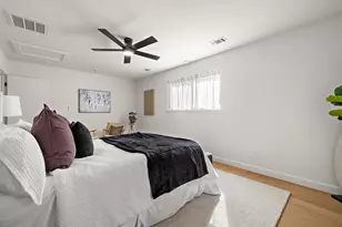 8102 Burrell Dr, Austin, TX 78757 - Photo 19