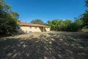 1615 Park Ln, Georgetown, TX 78628 - Photo 29
