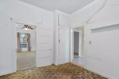 1104 E Umlang Street, Thorndale, TX 76577 - Photo 13
