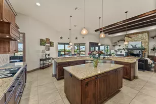 209 Stone House Dr, Liberty Hill, TX 78642 - Photo 13