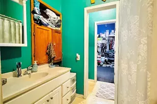 313 S Nolan Ave, Cameron, TX 76520 - Photo 11