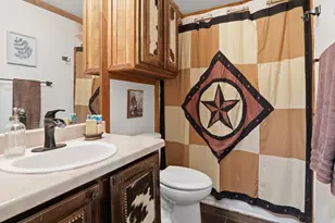 202 Pheasant Trail, Bastrop, TX 78602 - Photo 13