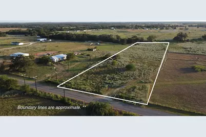 6447 Gander Slough Road, Kingsbury, TX 78638 - Photo 3