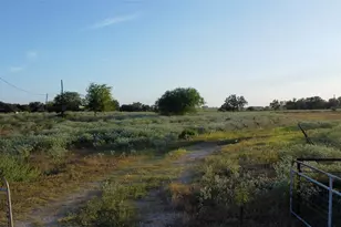 6447 Gander Slough Rd, Kingsbury, TX 78638 - Photo 1