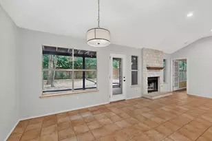 7441 Dallas Dr, Austin, TX 78729 - Photo 23