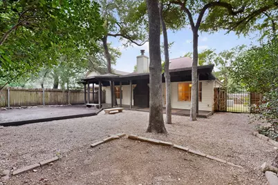7441 Dallas Drive, Austin, TX 78729 - Photo 17