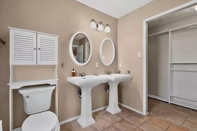 7441 Dallas Drive, Austin, TX 78729 - Photo 7
