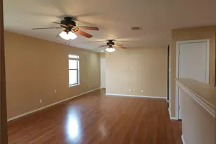 273 Tower Dr, Kyle, TX 78640 - Photo 3