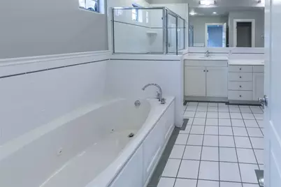 306 E 34th Street #A, Austin, TX 78705 - Photo 13