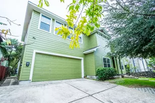 306 E 34th St, Austin, TX 78705 - Photo 5