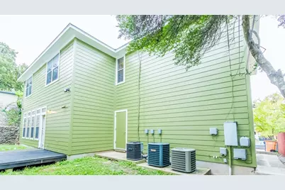 306 E 34th Street #A, Austin, TX 78705 - Photo 21