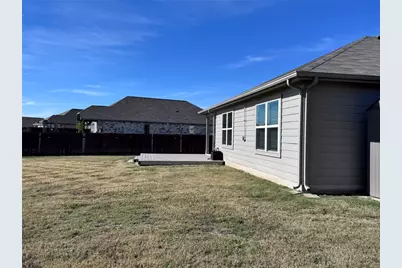 300 Colthorpe Lane, Hutto, TX 78634 - Photo 35