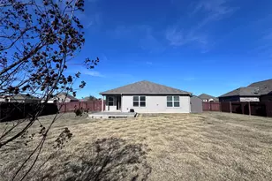 300 Colthorpe Ln, Hutto, TX 78634 - Photo 33