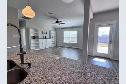 300 Colthorpe Lane, Hutto, TX 78634 - Photo 11