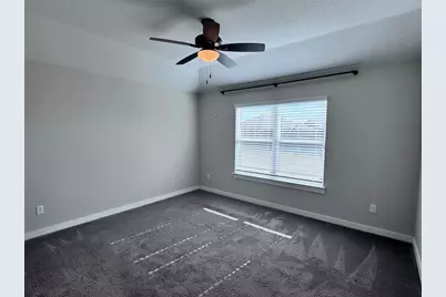 300 Colthorpe Lane, Hutto, TX 78634 - Photo 17