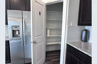 300 Colthorpe Lane, Hutto, TX 78634 - Photo 15