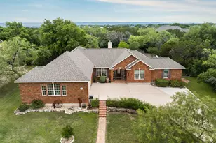 207 Cove Creek Dr, Spicewood, TX 78669 - Photo 9
