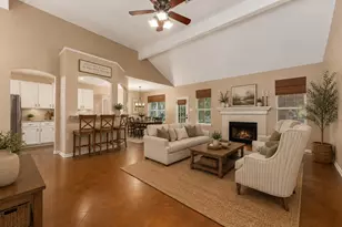 207 Cove Creek Dr, Spicewood, TX 78669 - Photo 3