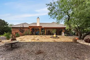 207 Cove Creek Dr, Spicewood, TX 78669 - Photo 29