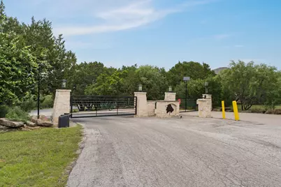 207 Cove Creek Drive, Spicewood, TX 78669 - Photo 31