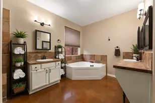 207 Cove Creek Dr, Spicewood, TX 78669 - Photo 7