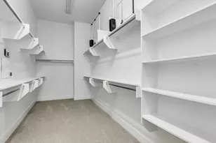 6121 Florencia Ln, Austin, TX 78724 - Photo 19