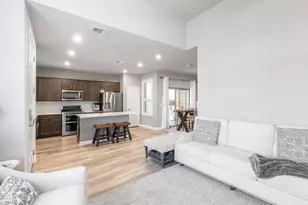 7801 Frida Bend, Austin, TX 78744 - Photo 9