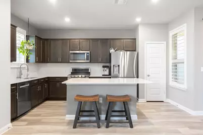 7801 Frida Bend, Austin, TX 78744 - Photo 3