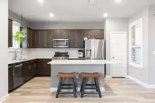 7801 Frida Bend, Austin, TX 78744 - Photo 3