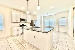 105 Eagle Lake Dr, Hutto, TX 78634 - Photo 1