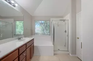 9305 Pioneer Forest Dr, Austin, TX 78744 - Photo 13