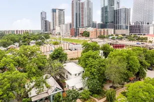 905 E 2nd St, Austin, TX 78702 - Photo 37