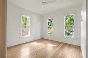 905 E 2nd St, Austin, TX 78702 - Photo 19