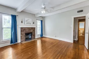 423 S Main St, Lockhart, TX 78644 - Photo 5