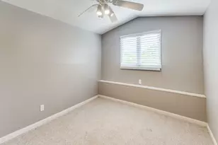 423 S Main St, Lockhart, TX 78644 - Photo 19