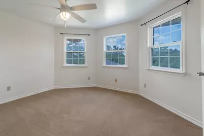 208 Norwood Cove, Georgetown, TX 78628 - Photo 27