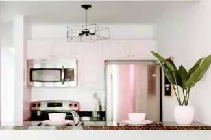 1510 6th Street W, Austin, TX 78703 - Photo 9