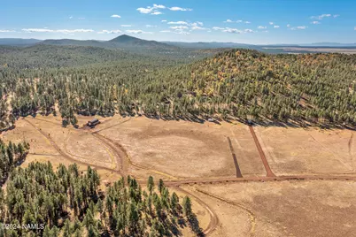 14638 E Keith Drive, Parks, AZ 86018 - Photo 11