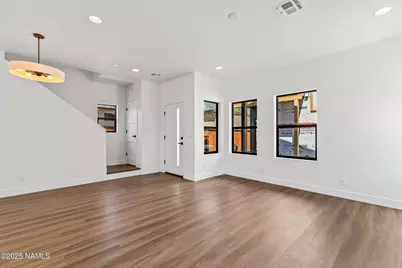302 W Oak Avenue #3, Flagstaff, AZ 86001 - Photo 5