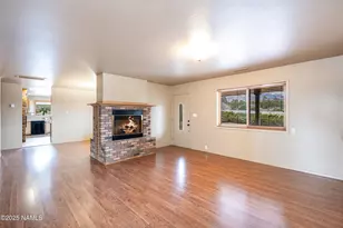 8285 Caballo Way, Flagstaff, AZ 86004 - Photo 7