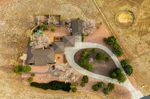 8285 Caballo Way, Flagstaff, AZ 86004 - Photo 3