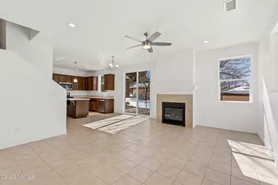 11 E Sullivan Avenue, Flagstaff, AZ 86001 - Photo 7