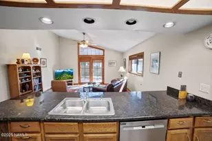 4240 N Fanning Dr, Flagstaff, AZ 86004 - Photo 31