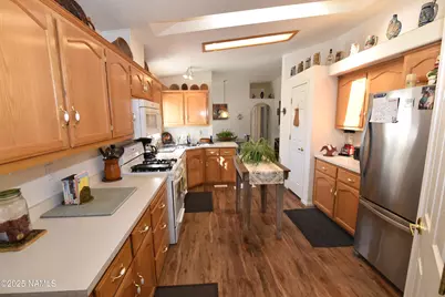 26360 W Solano Drive, Seligman, AZ 86337 - Photo 13