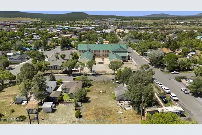 215 W Hancock Avenue, Williams, AZ 86046 - Photo 3