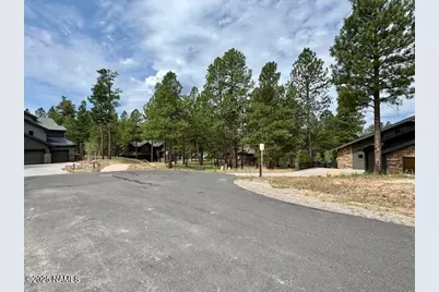 1892 E Hardscrabble Court, Flagstaff, AZ 86005 - Photo 3