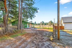 2283 Chisholm Trail, Flagstaff, AZ 86005 - Photo 47