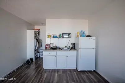 1221 E 3rd Street, Winslow, AZ 86047 - Photo 19